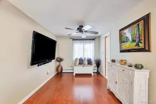 11 Biscayne Dr, Selden, NY 11784 - Photo 17