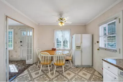 25719 87th Road, Floral Park, NY 11001 - Photo 9