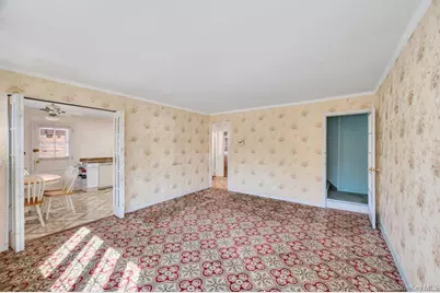 25719 87th Road, Floral Park, NY 11001 - Photo 15
