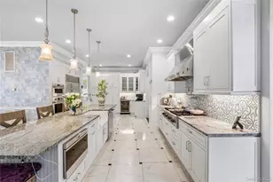 503 Cold Spring Rd, Syosset, NY 11791 - Photo 19