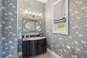503 Cold Spring Rd, Syosset, NY 11791 - Photo 21
