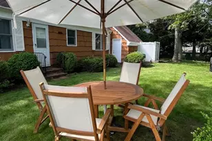 3 Foster Ave, Hampton Bays, NY 11946 - Photo 5