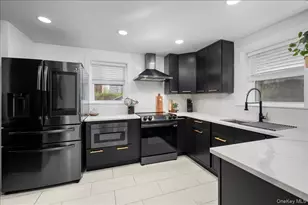 25 Whitewood Ave, New Rochelle, NY 10805 - Photo 9