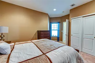 15 Cricket Ct, Shirley, NY 11967 - Photo 5