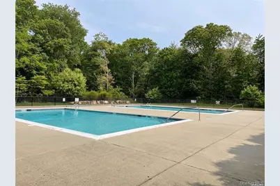 118 Kettles Lane, Medford, NY 11763 - Photo 33