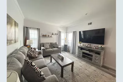 118 Kettles Lane, Medford, NY 11763 - Photo 9