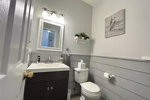 118 Kettles Ln, Medford, NY 11763 - Photo 7