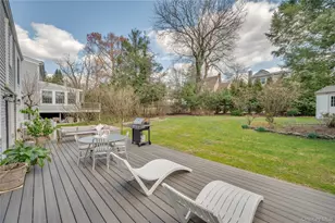 1001 Shore Acres Dr, Mamaroneck, NY 10543 - Photo 17