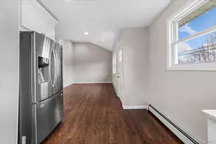 151 Sterling St, Port Jefferson, NY 11776 - Photo 13