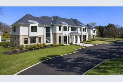 30 Evans Drive, Brookville, NY 11545 - Photo 11