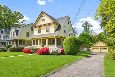 210 Beach Avenue, Mamaroneck, NY 10543 - Photo 1
