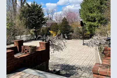 64 Old Pond Road, Great Neck, NY 11023 - Photo 9