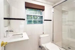 5 Deerhill Ln, Scarsdale, NY 10583 - Photo 23