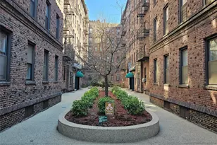 83-15 116th St, Richmond Hill, NY 11418 - Photo 7