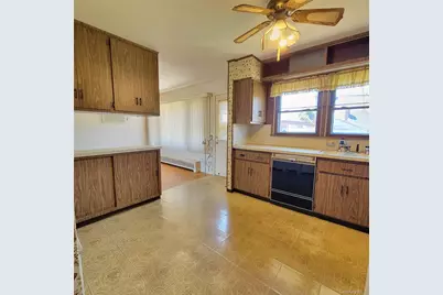 3030 N Jerusalem Road, Wantagh, NY 11793 - Photo 7