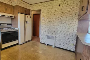 3030 N Jerusalem Rd, Wantagh, NY 11793 - Photo 9