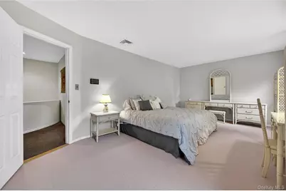 18 Quaker Ridge Drive, Brookville, NY 11545 - Photo 27