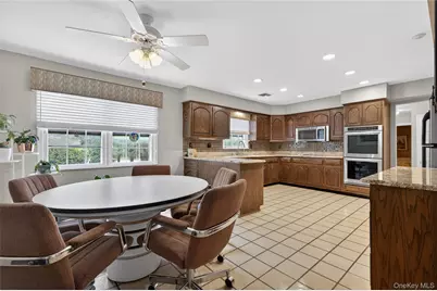 18 Quaker Ridge Drive, Brookville, NY 11545 - Photo 15