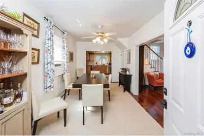 18 S Washington Avenue, Dobbs Ferry, NY 10522 - Photo 3