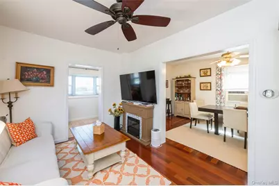 18 S Washington Avenue, Dobbs Ferry, NY 10522 - Photo 13