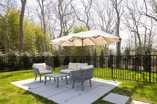 5 Skyes Neck Ct, East Quogue, NY 11942 - Photo 19