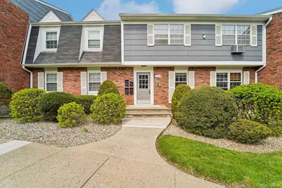 103 Doxbury Lane, Suffern, NY 10901 - Photo 1