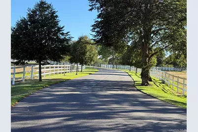 41 Pameeches Path, East Moriches, NY 11940 - Photo 19