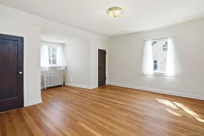 5 Seymour Place, White Plains, NY 10605 - Photo 11