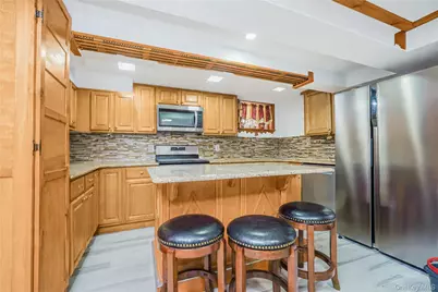 2015 66th Street, Brooklyn, NY 11204 - Photo 7