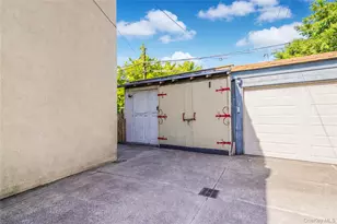 2015 66th St, Brooklyn, NY 11204 - Photo 29