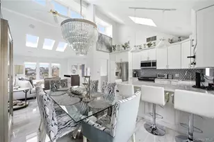 233 Arthur St, Freeport, NY 11520 - Photo 11