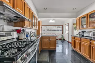 358 Main St, East Rockaway, NY 11518 - Photo 9