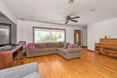 358 Main Street, East Rockaway, NY 11518 - Photo 3