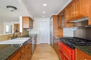 24 Bay Ave, Sea Cliff, NY 11579 - Photo 13