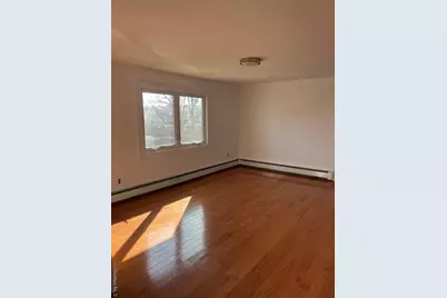 1016 Oaks Drive, Franklin Square, NY 11010 - Photo 13