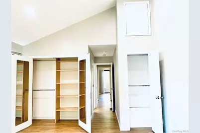 4 Avenue B, Port Washington, NY 11050 - Photo 13