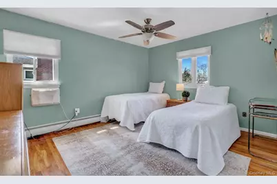 10 Dale Court, Massapequa, NY 11758 - Photo 25