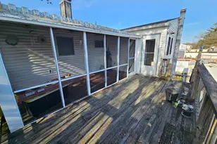 106 Fountain Ave, Selden, NY 11784 - Photo 29