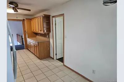 106 Fountain Avenue, Selden, NY 11784 - Photo 7