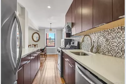 132-35 Sanford Avenue #613, Flushing, NY 11355 - Photo 9