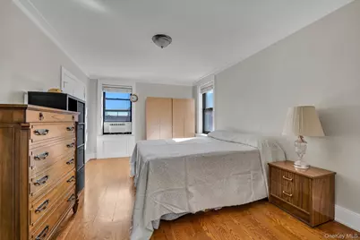 132-35 Sanford Avenue #613, Flushing, NY 11355 - Photo 9