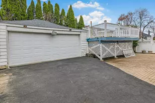 26 Normandy Rd, Yonkers, NY 10701 - Photo 23