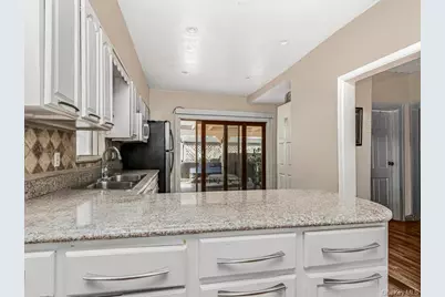 26 Normandy Road, Yonkers, NY 10701 - Photo 5