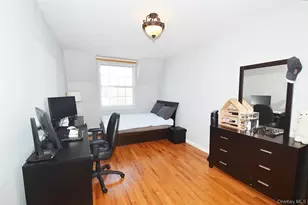 207-22 Jordan Dr, Bayside, NY 11360 - Photo 15