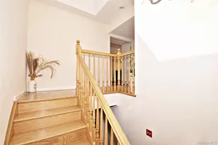 207-22 Jordan Dr, Bayside, NY 11360 - Photo 21