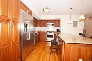 207-22 Jordan Dr, Bayside, NY 11360 - Photo 23