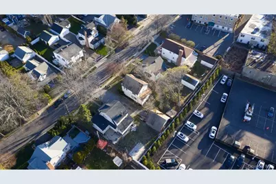 24 Dennis Street, Manhasset, NY 11030 - Photo 7