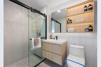 35-30 146th Street #703, Flushing, NY 11354 - Photo 11