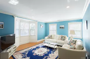215-15 86th Ave, Hollis, NY 11427 - Photo 7