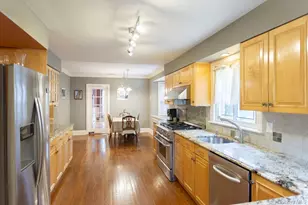 215-15 86th Ave, Hollis, NY 11427 - Photo 13